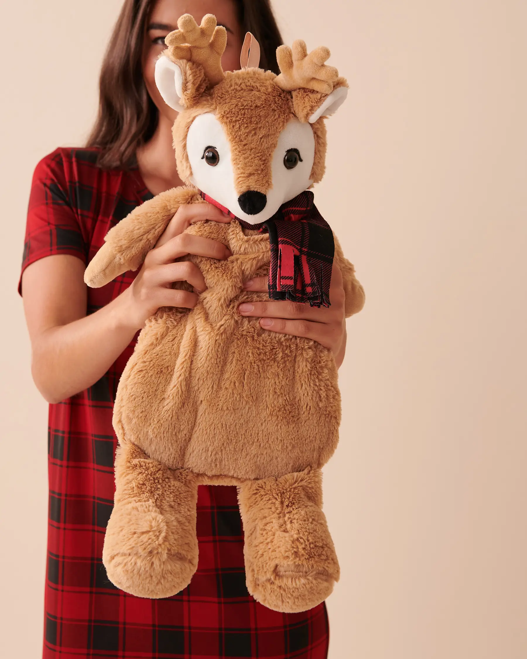 La Vie en Rose Deer Hot Water Bottle. 1