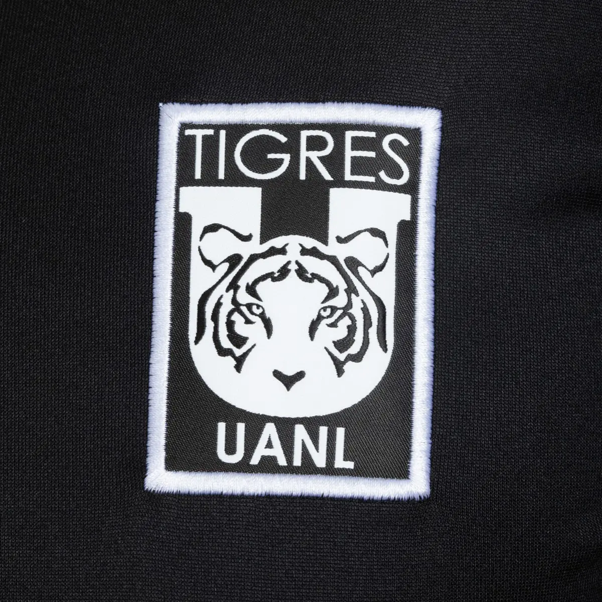 Adidas Sudadera Warm Tigres TUANL. 3