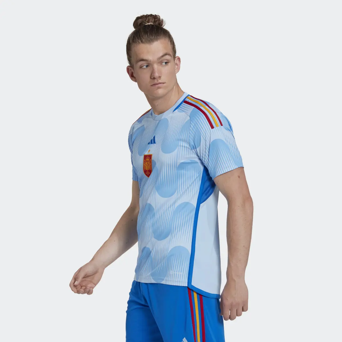 Adidas Camiseta segunda equipación España 22. 3