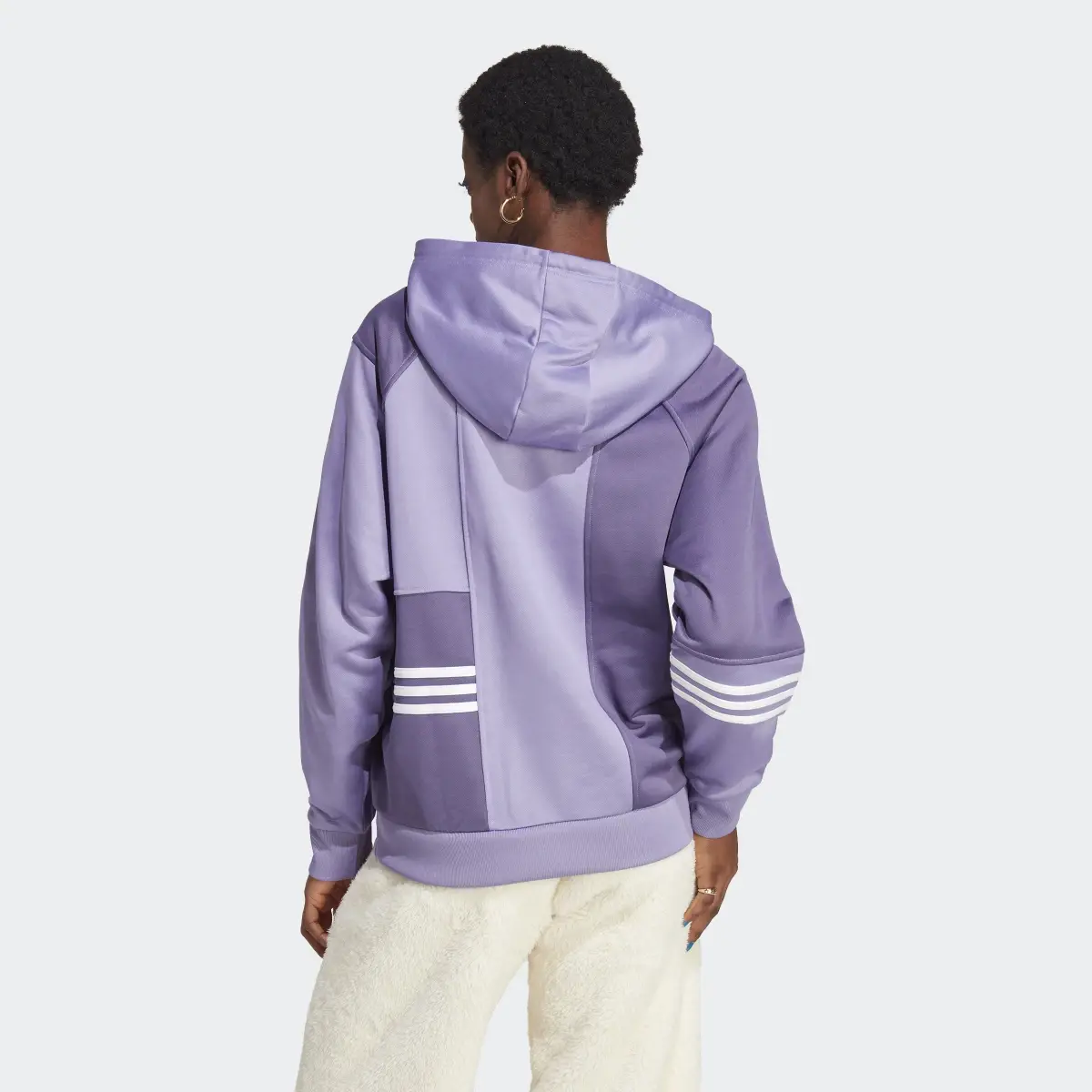 Adidas Hoodie. 3