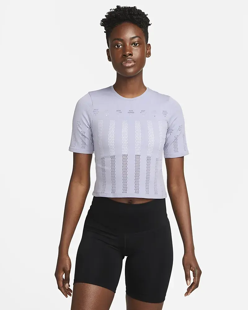 Nike Yoga Dri-FIT ADV Luxe. 1