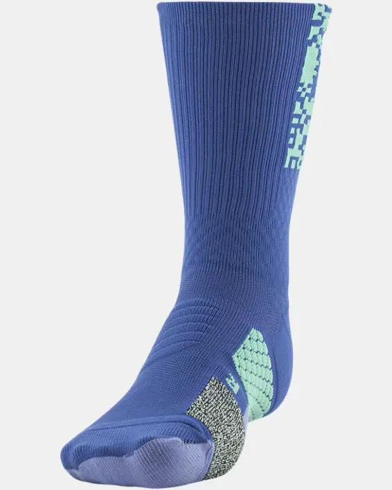 Under Armour Unisex UA ArmourDry™ Playmaker Mid-Crew Socks. 2