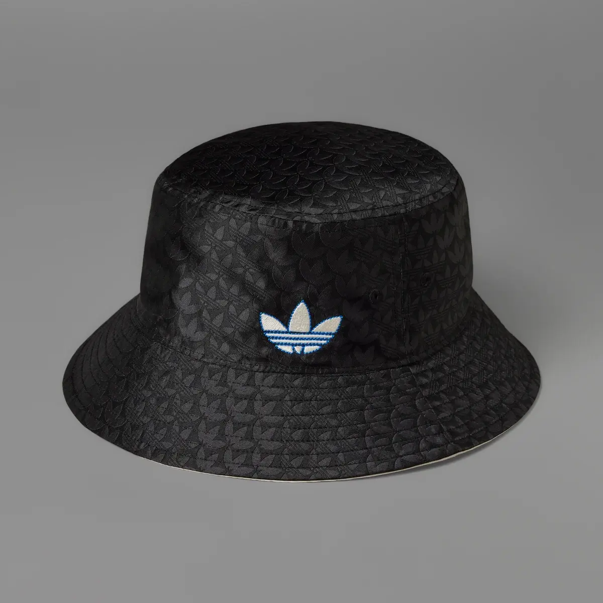 Adidas Adicolor 70s Bucket Hat. 2