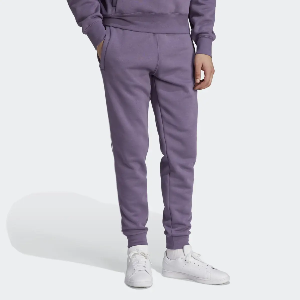 Adidas Adicolor Seasonal Archive Joggers. 1