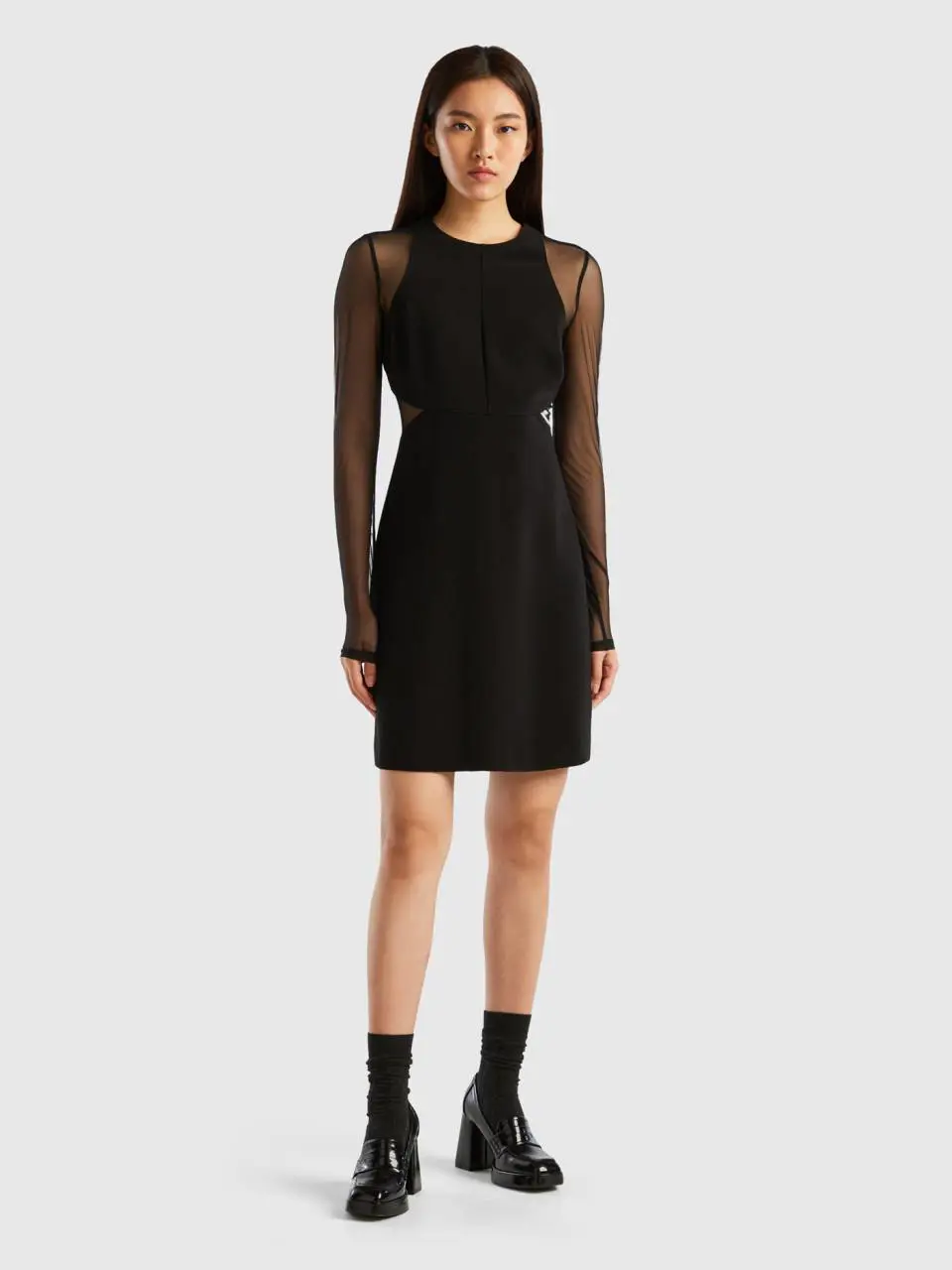 Benetton short dress with mesh details. 1