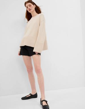 Gap 24/7 Split-Hem Crewneck Sweater beige