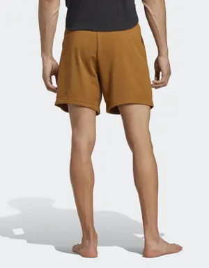 Yoga Base Training Shorts