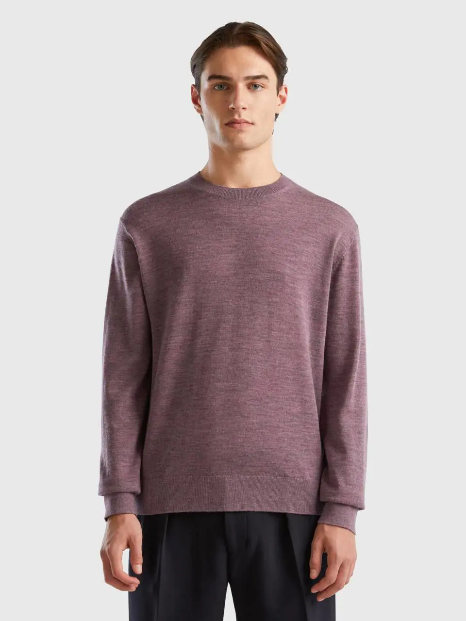 Benetton dove gray sweater in pure merino wool. 1