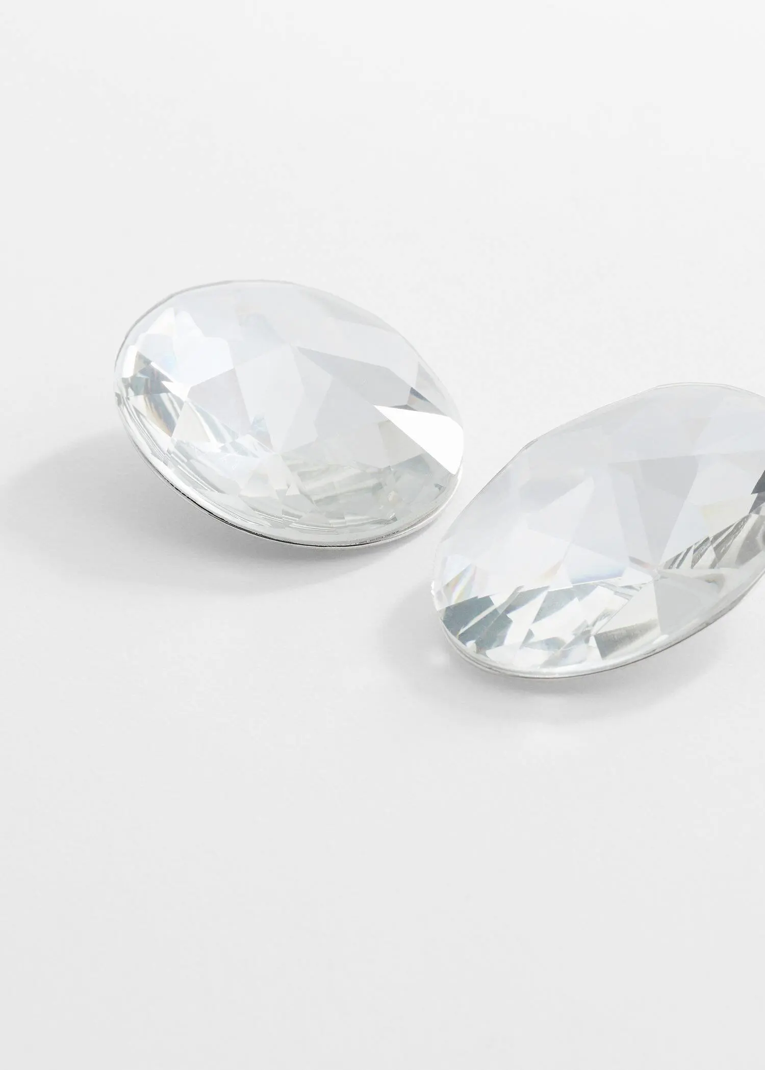 Mango Maxi faceted crystal earrings. 3