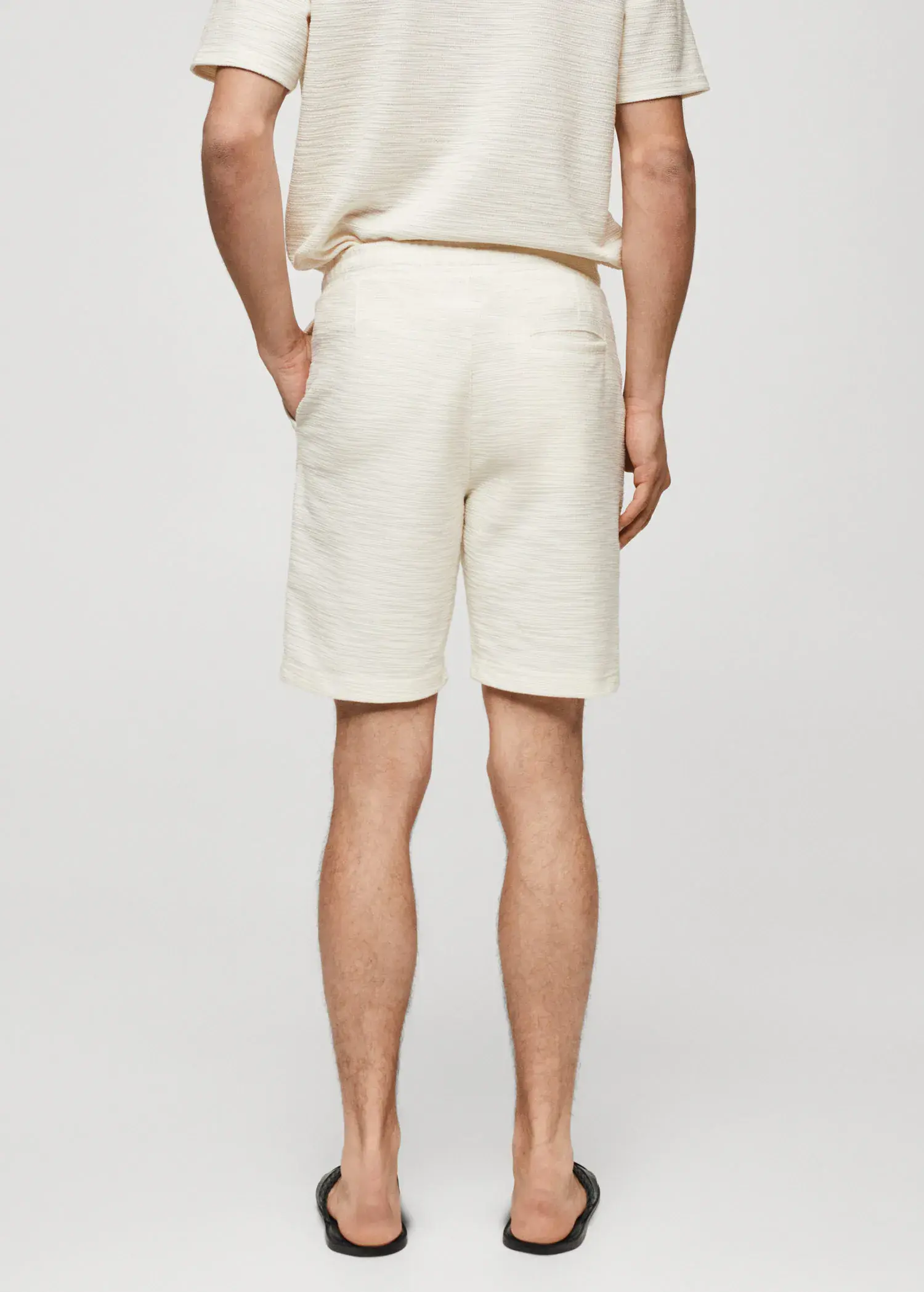 Mango Textured cotton-blend Bermuda shorts. 3