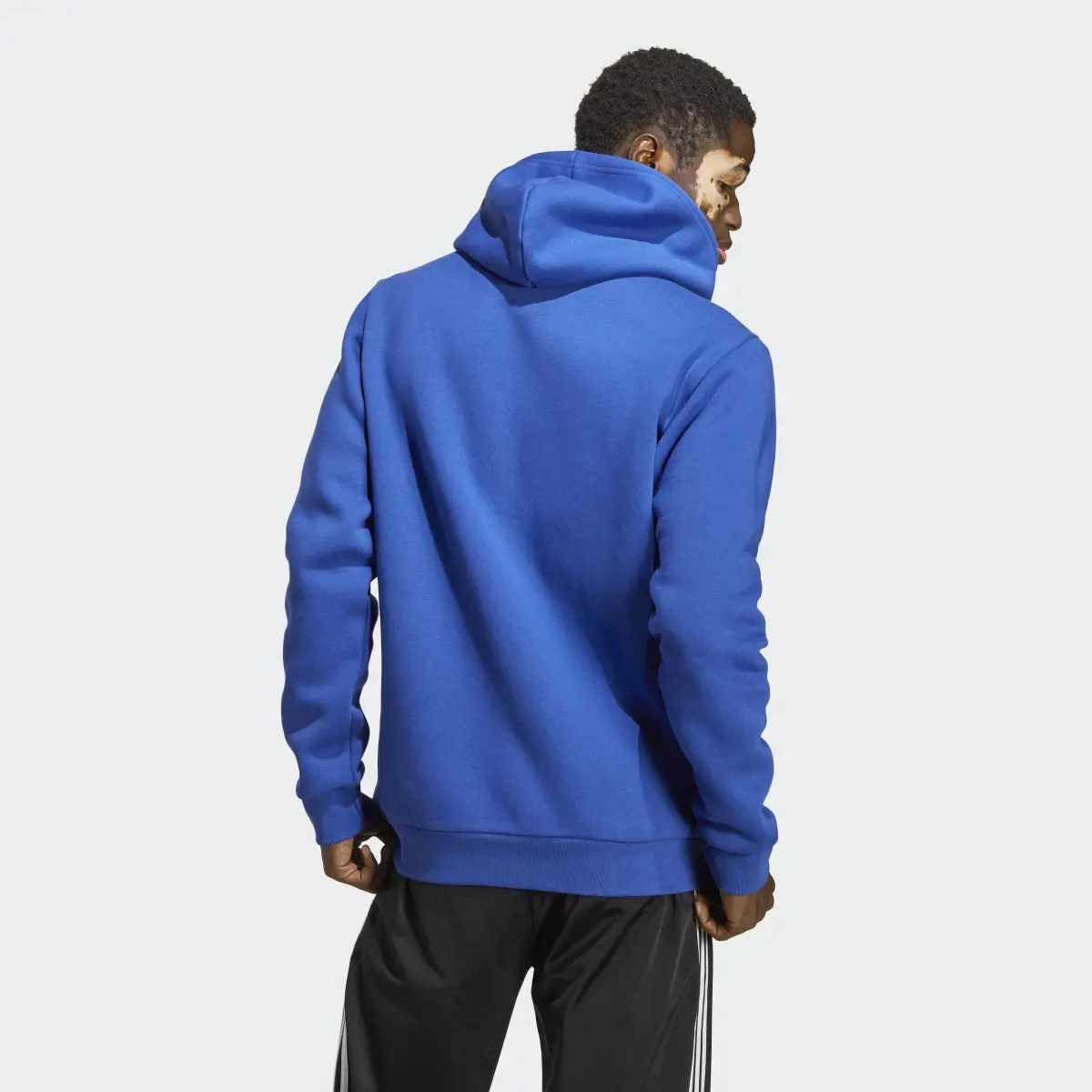 Adidas Trefoil Essentials Hoodie. 3