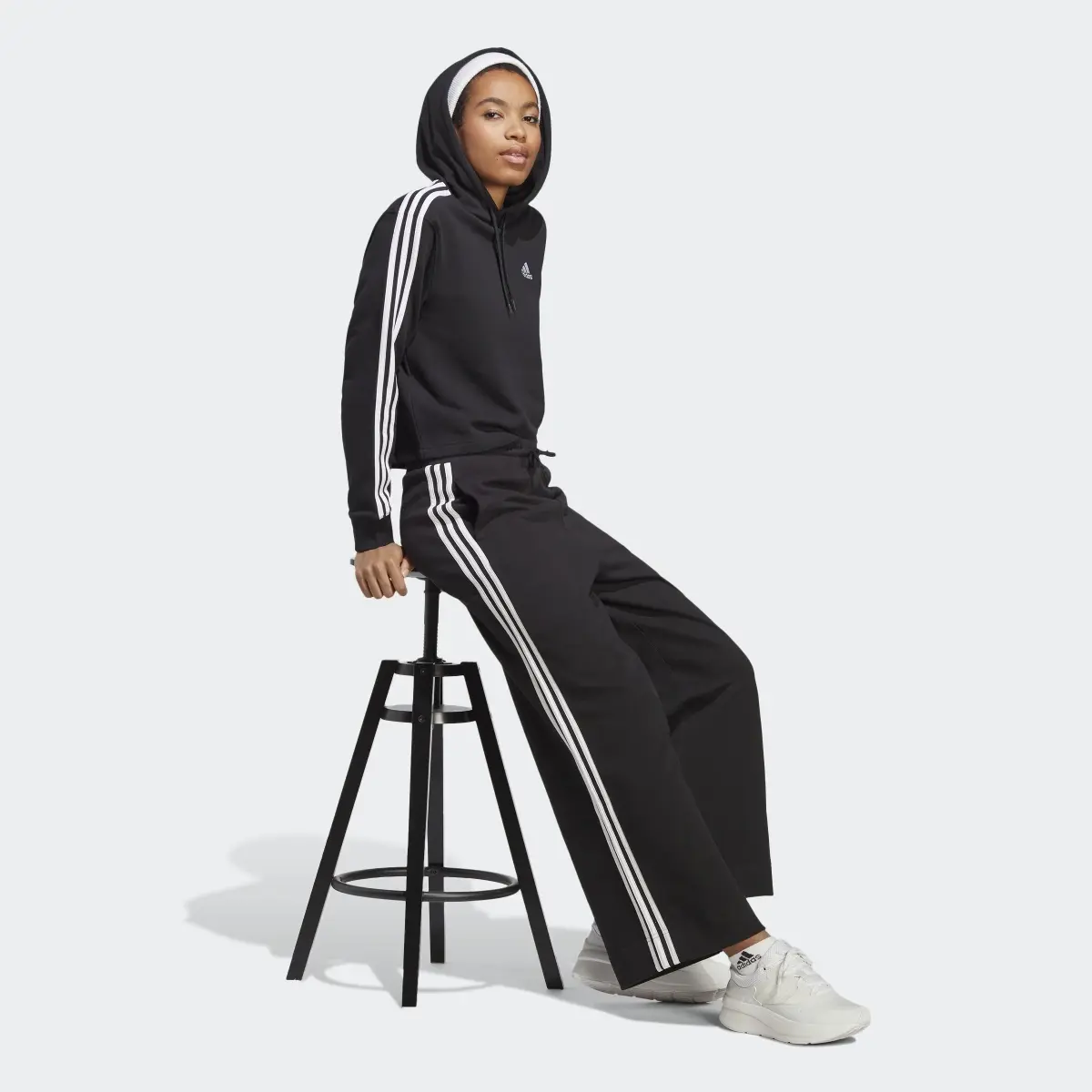 Adidas Essentials 3-Stripes French Terry Wide Joggers. 3