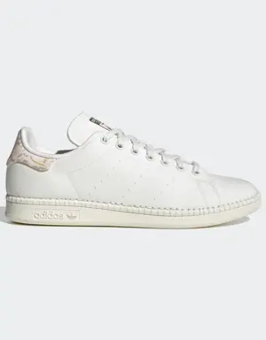 Adidas Stan Smith Shoes. 2 Adidas Stan Smith Shoes. 2