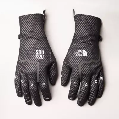 The North Face The North Face X Undercover Soukuu Etip&#8482; Gloves. 1
