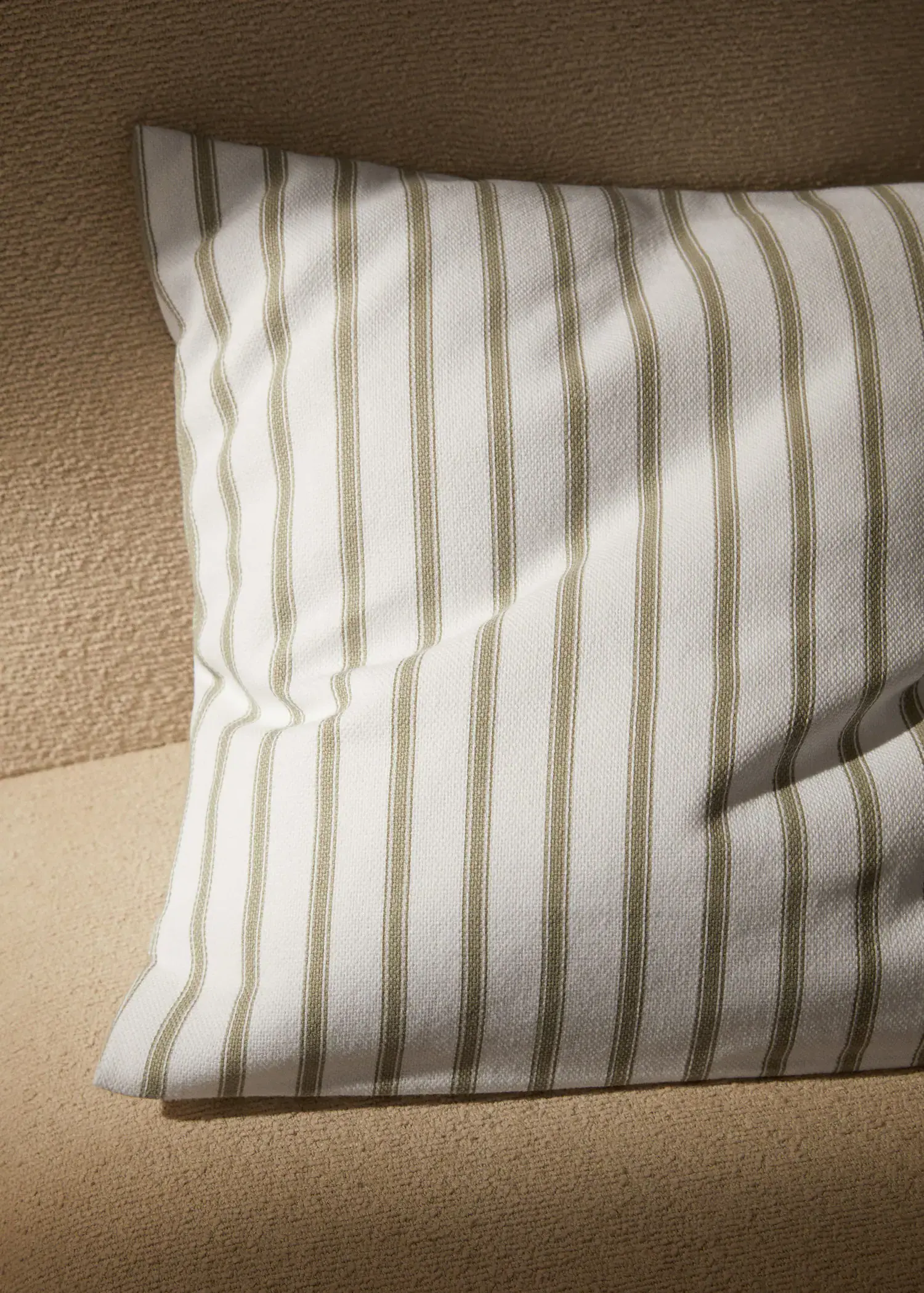 Mango Striped cotton cushion cover 45x45cm. 2