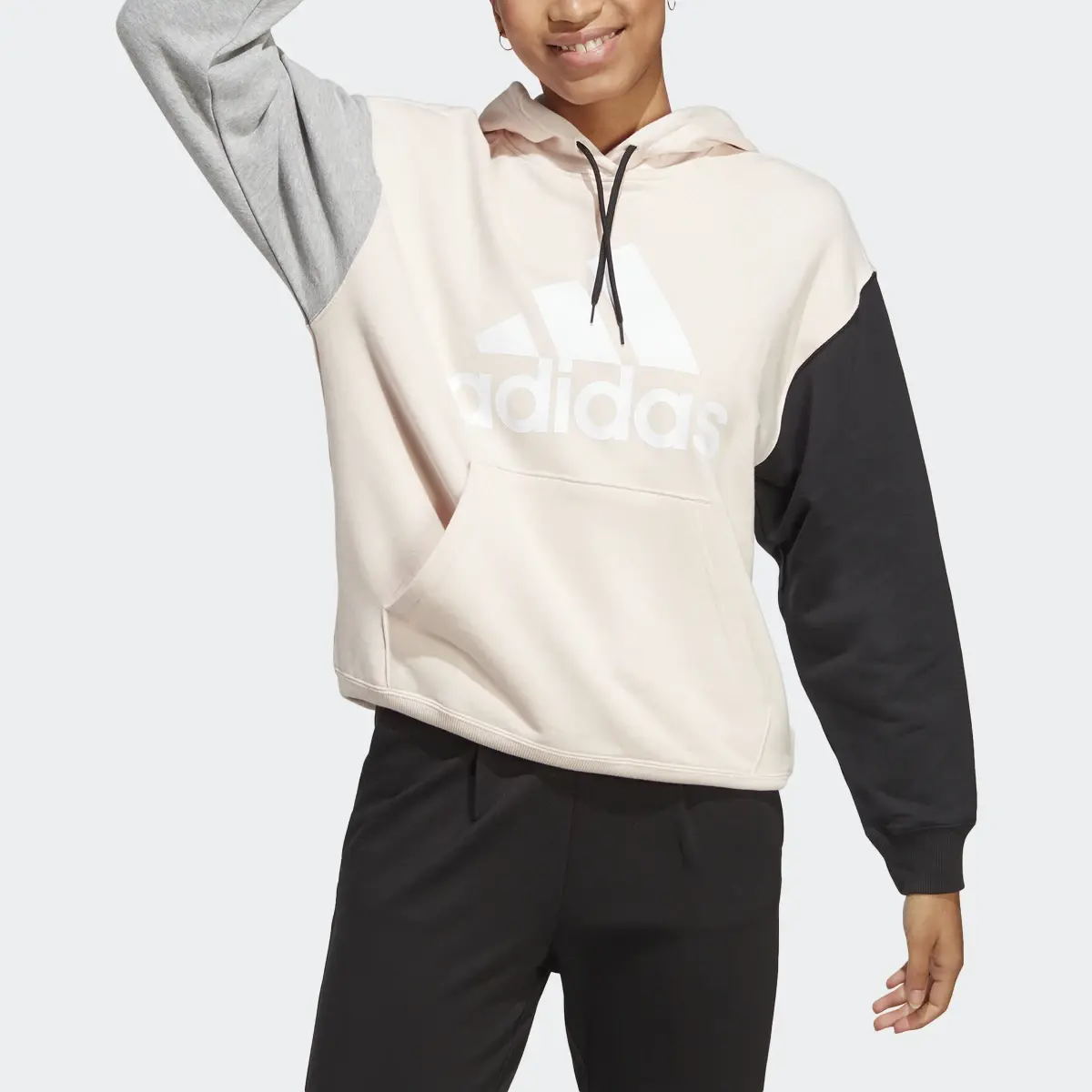 Adidas Sweat-shirt à capuche en molleton oversize à grand logo Essentials. 1