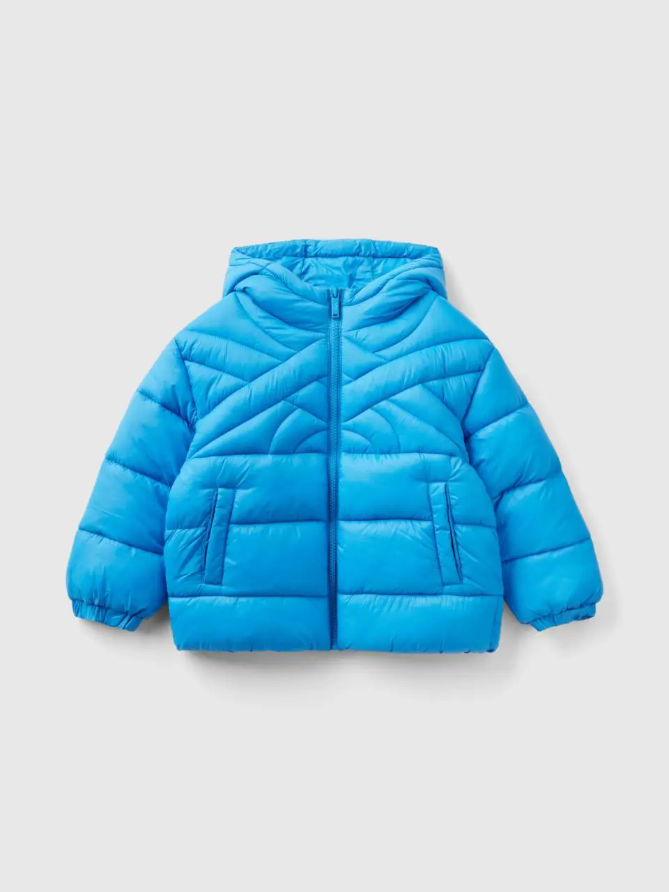 Benetton short padded jacket with recycled wadding. 1