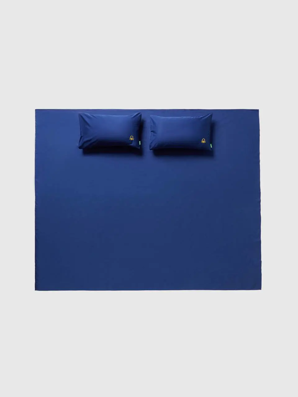 Benetton set of dark blue double bed sheets. 1