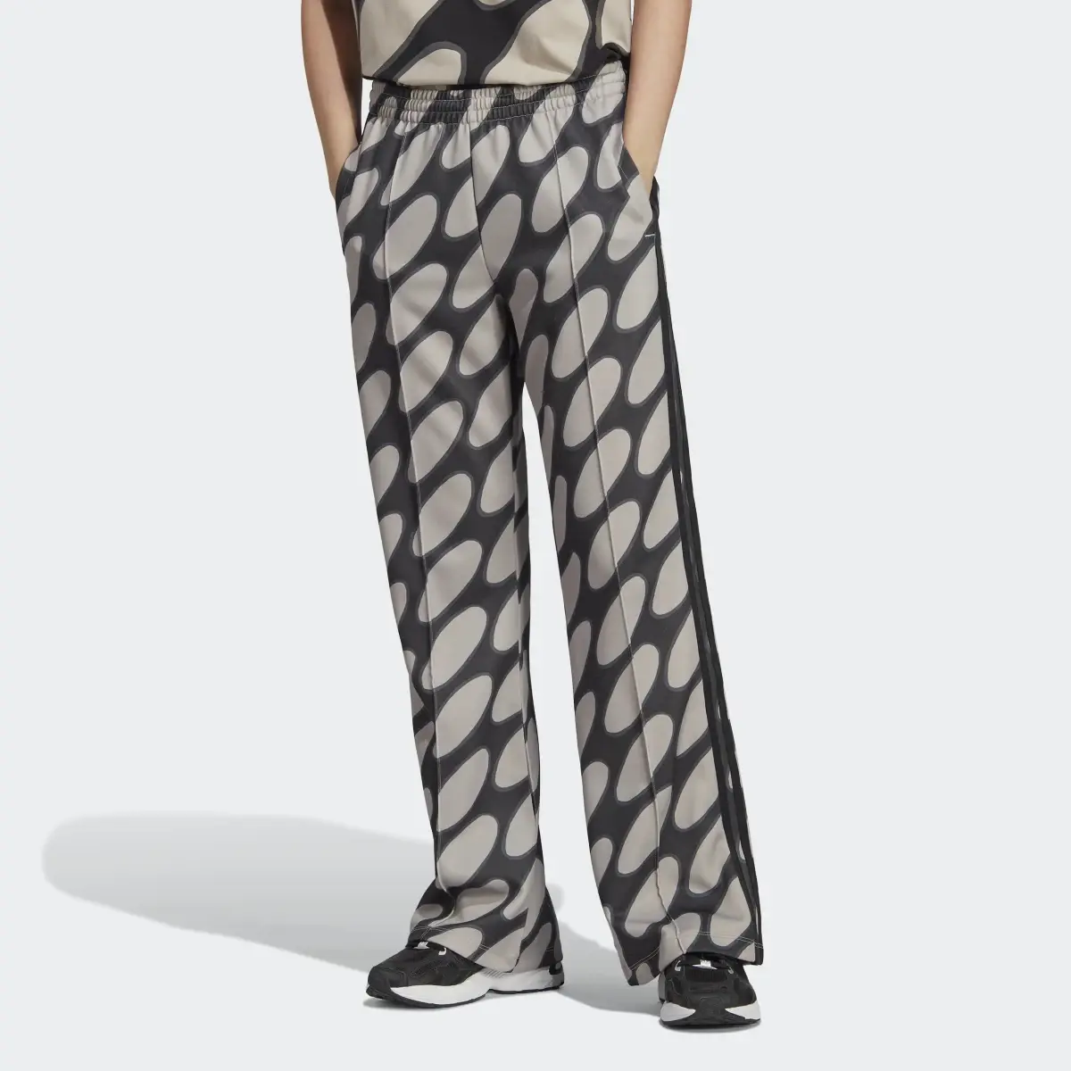 Adidas Track pants Marimekko. 1