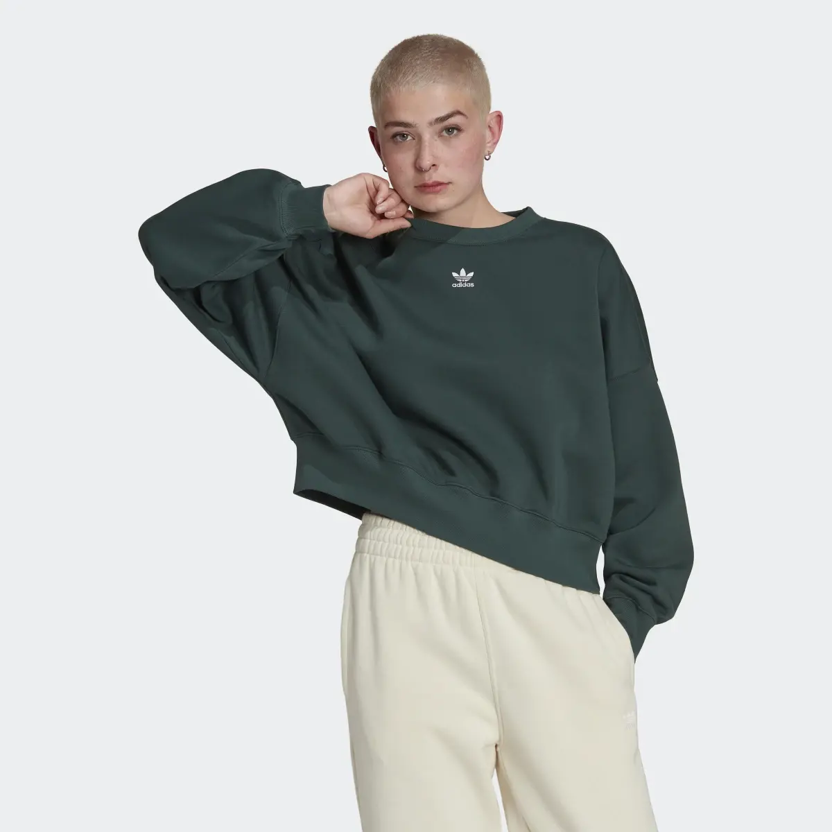 Adidas Adicolor Essentials Fleece Sweatshirt. 2