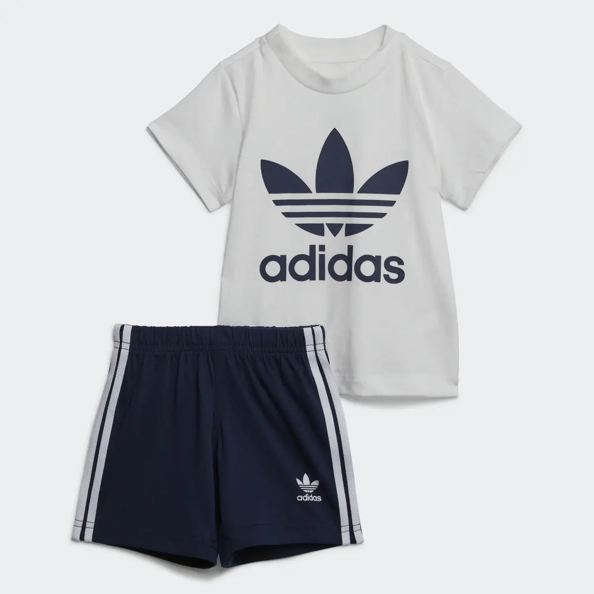 Adidas Trefoil Shorts und T-Shirt Set. 1