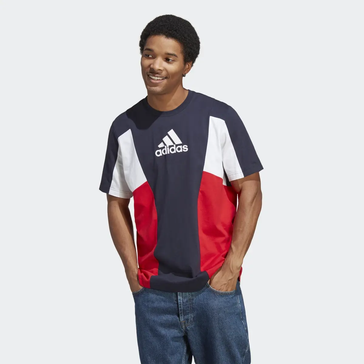 Adidas Playera Essentials Colorblock. 2