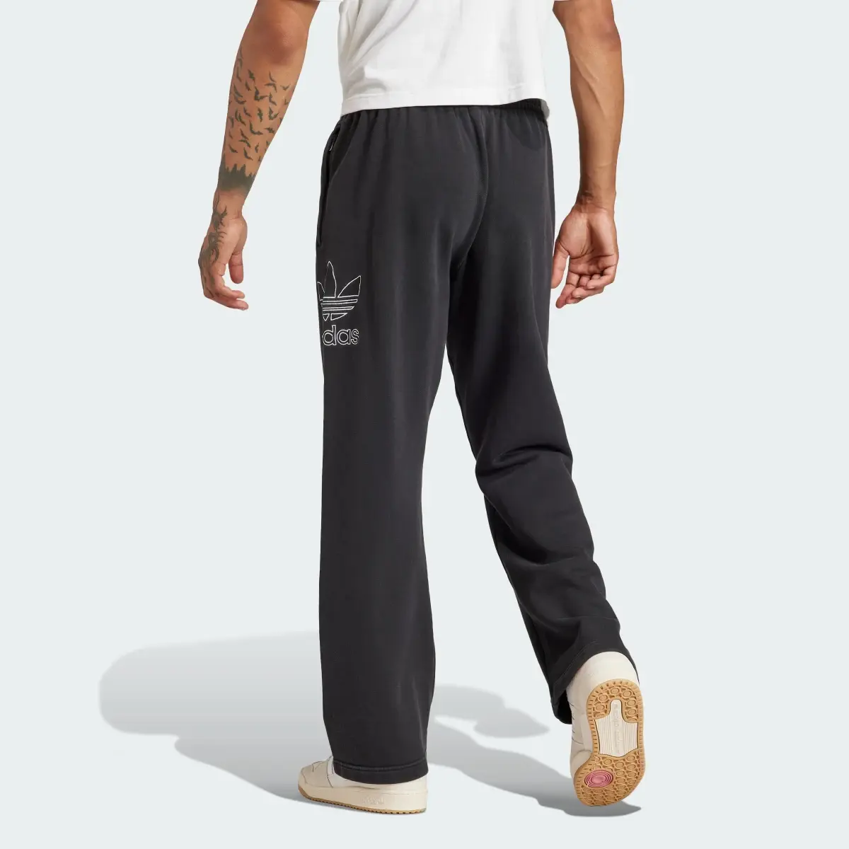 Adidas Adicolor Outline Trefoil Joggers. 2