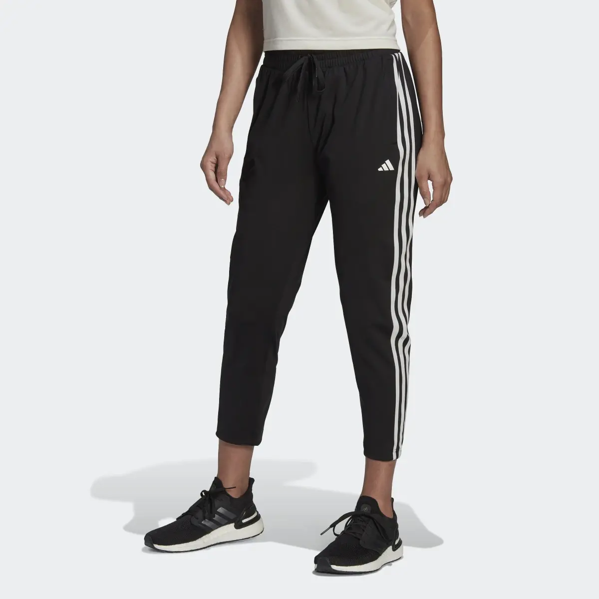 Adidas AEROREADY Made4Training 7/8 Knit 3-Stripes Tapered Pants. 1