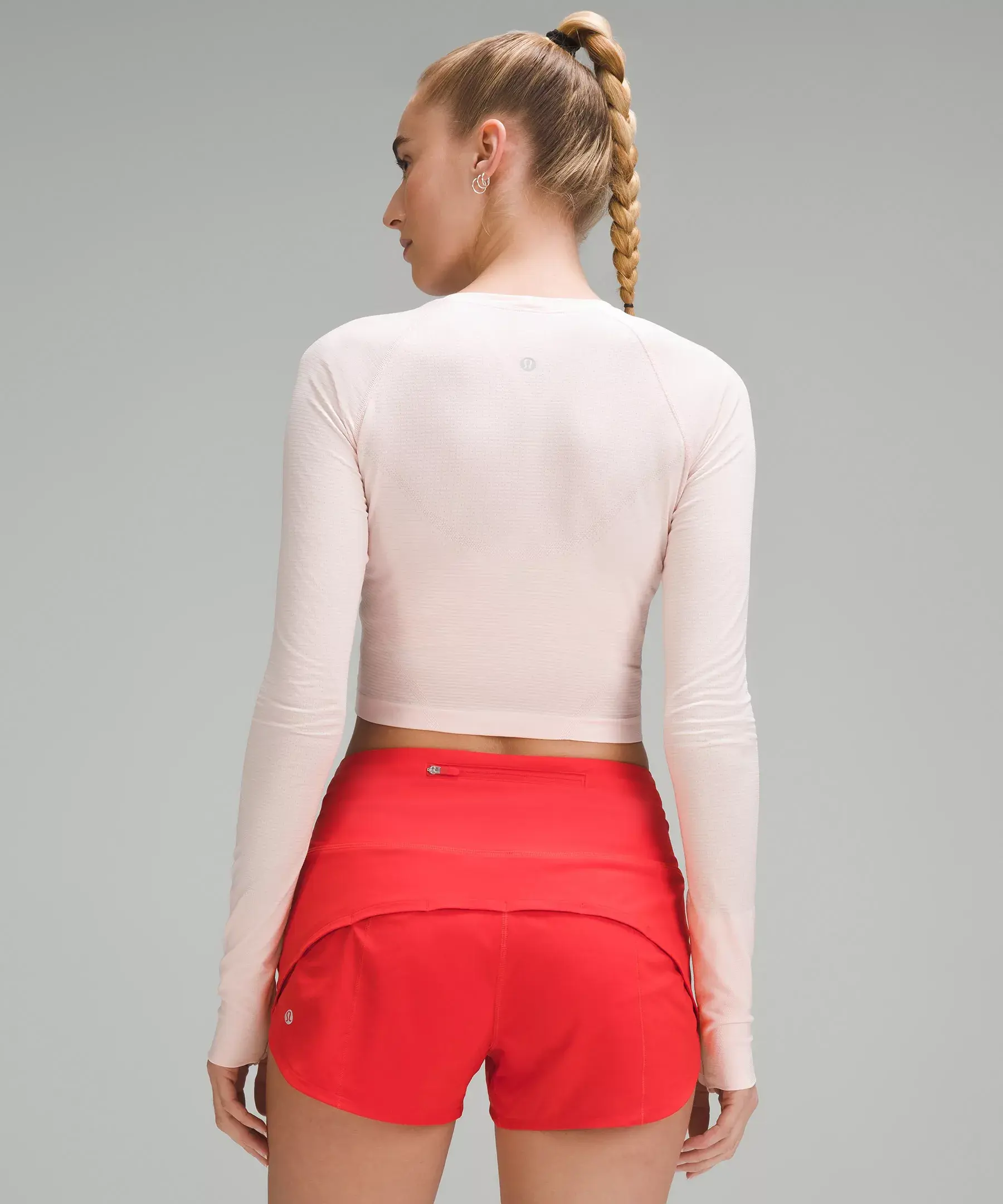 Lululemon Swiftly Tech Cropped Long-Sleeve Shirt 2.0. 3