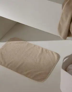 Tapete de algodão com textura às riscas