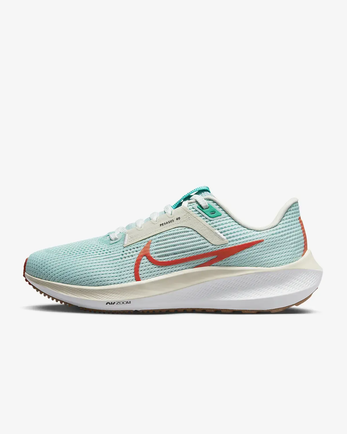 Nike Pegasus 40. 1