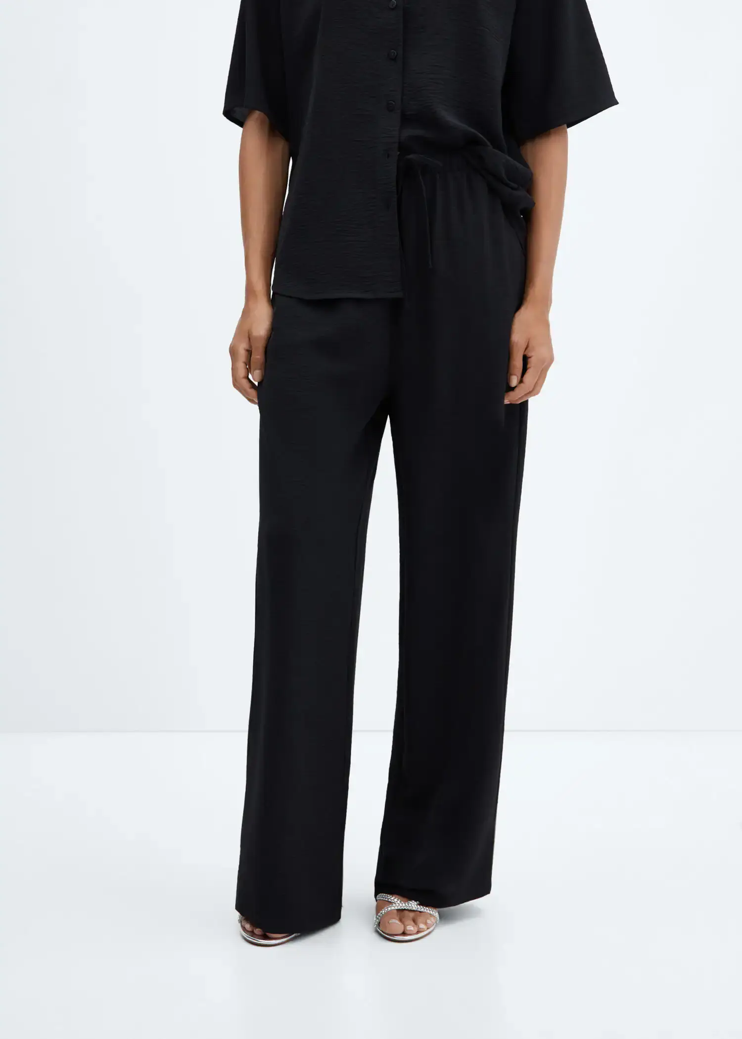 Mango Wideleg trousers with elastic waist. 2