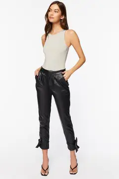 Forever 21 Forever 21 Faux Leather Capri Joggers Black. 2 Forever 21 Forever 21 Faux Leather Capri Joggers Black. 2