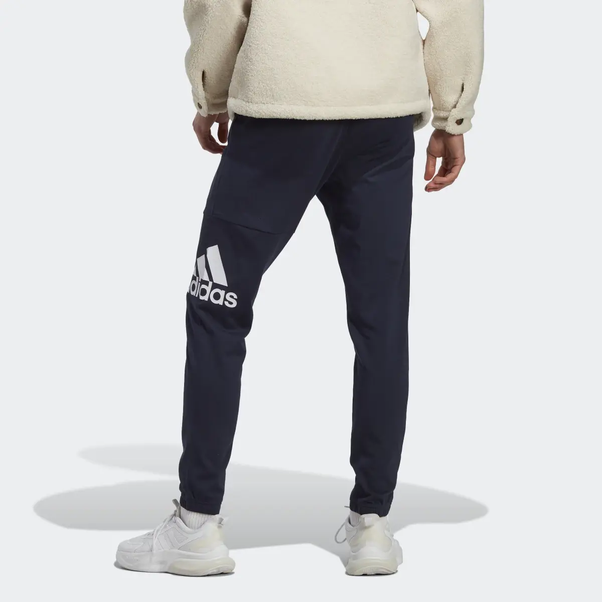 Adidas Essentials Single Jersey Tapered Badge of Sport Eşofman Altı. 2