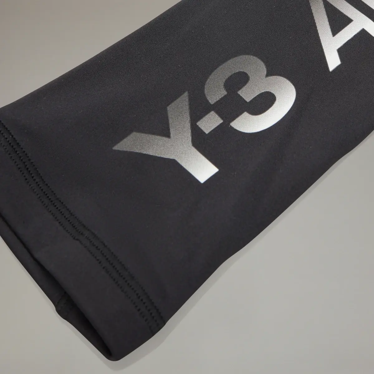 Adidas Y-3 Adizero Arm Sleeve. 3