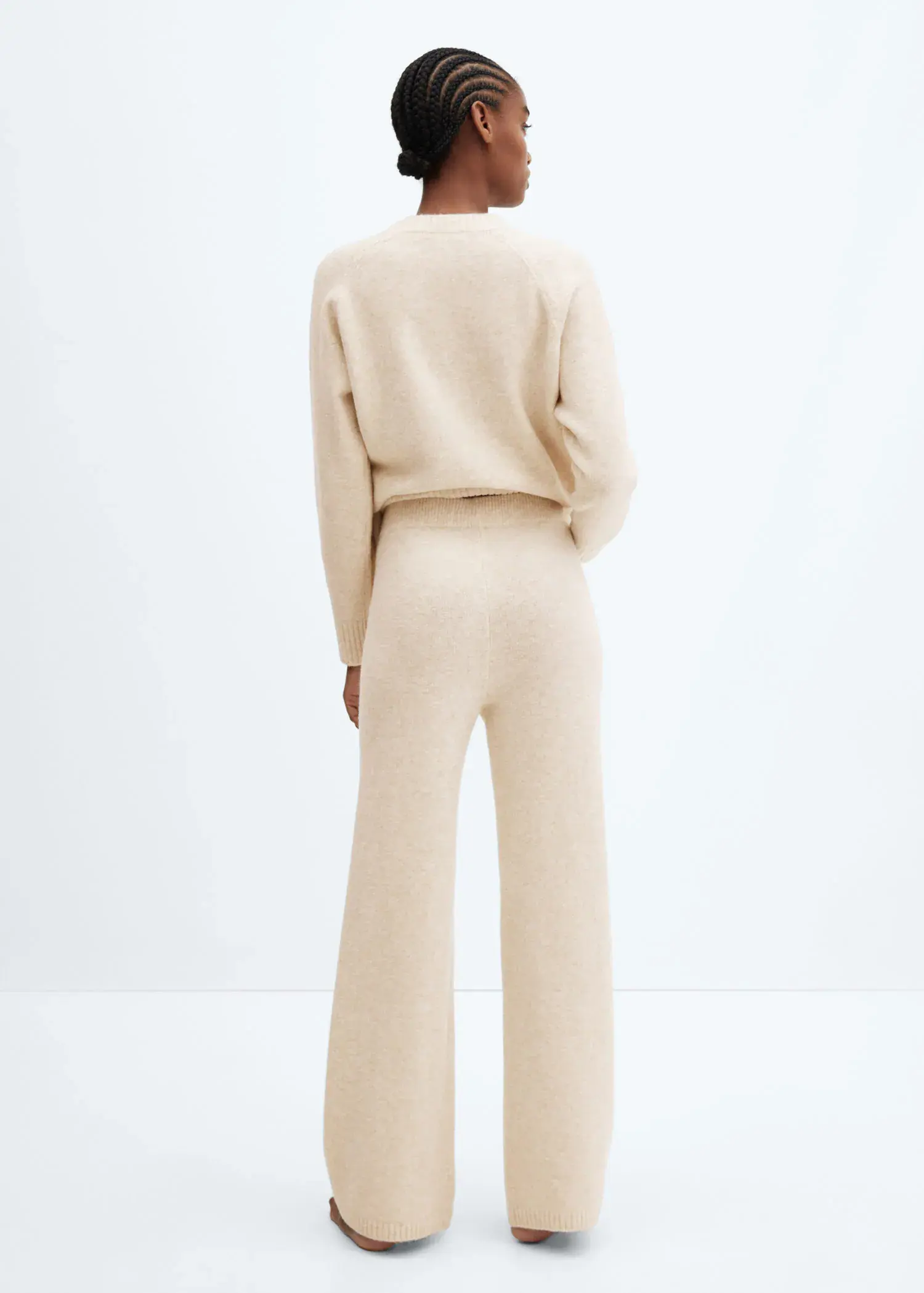 Mango Straight knitted trousers. 3