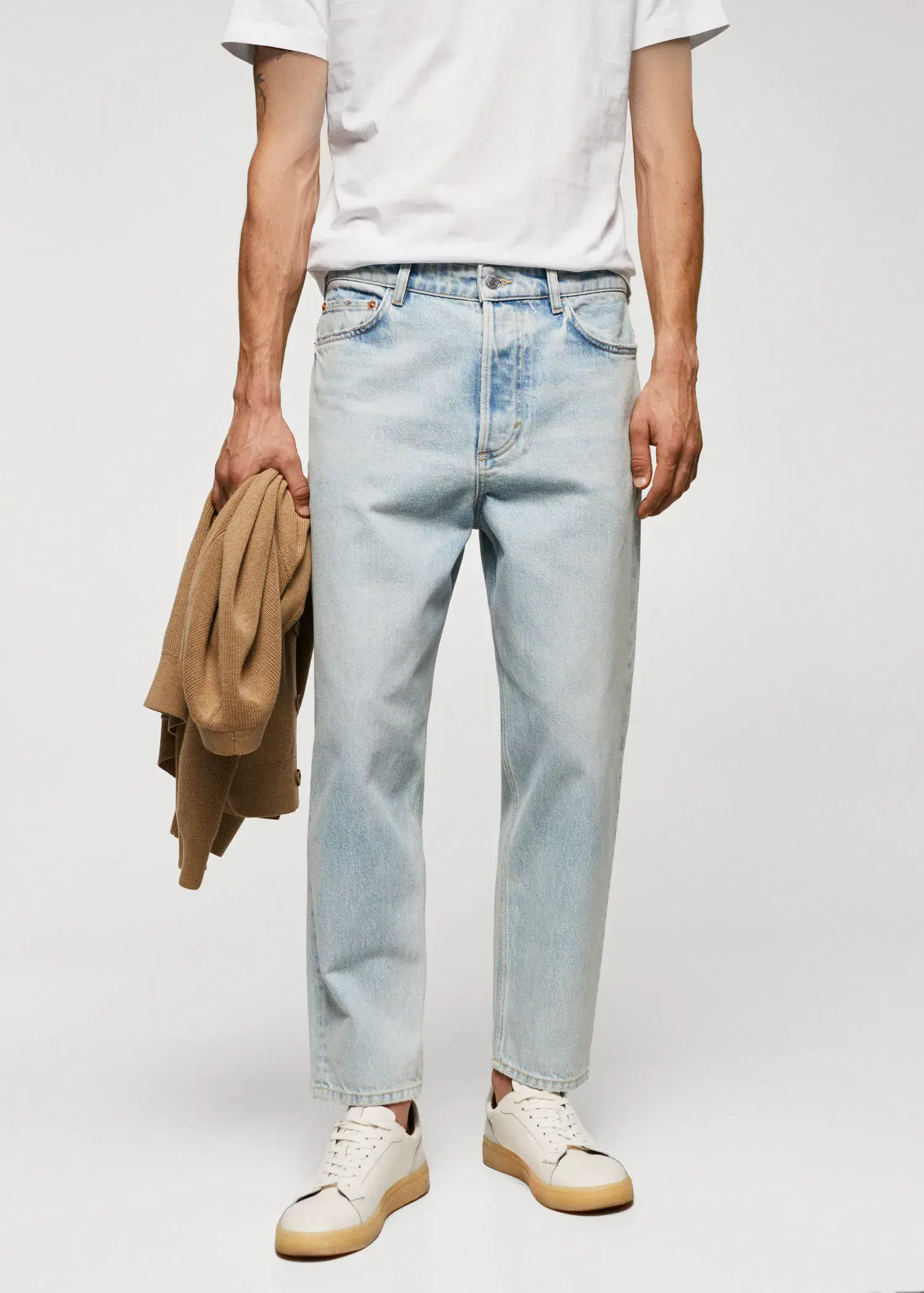 Mango Jeans tapered loose cropped . 2