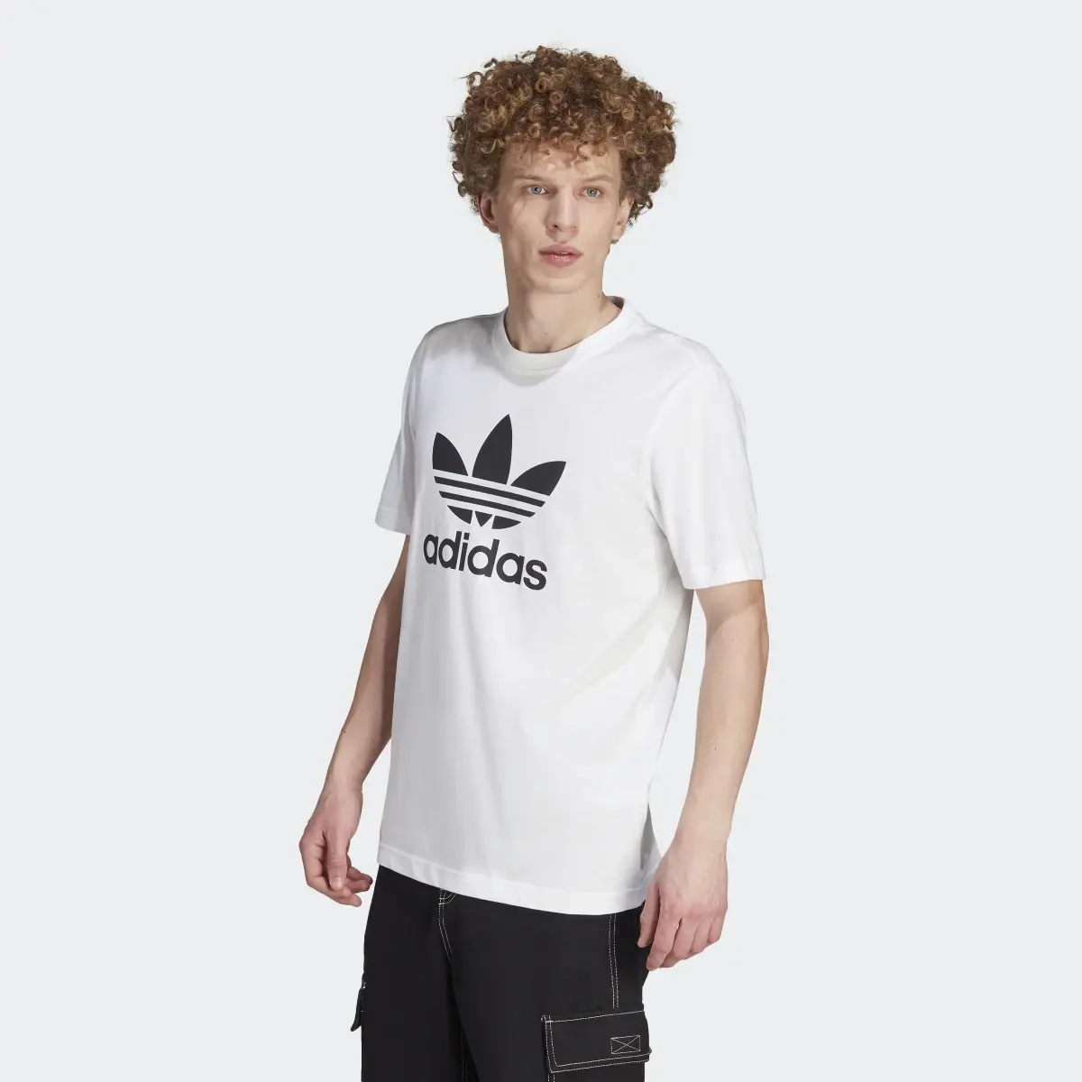 Adidas Adicolor Classics Trefoil T-Shirt. 2