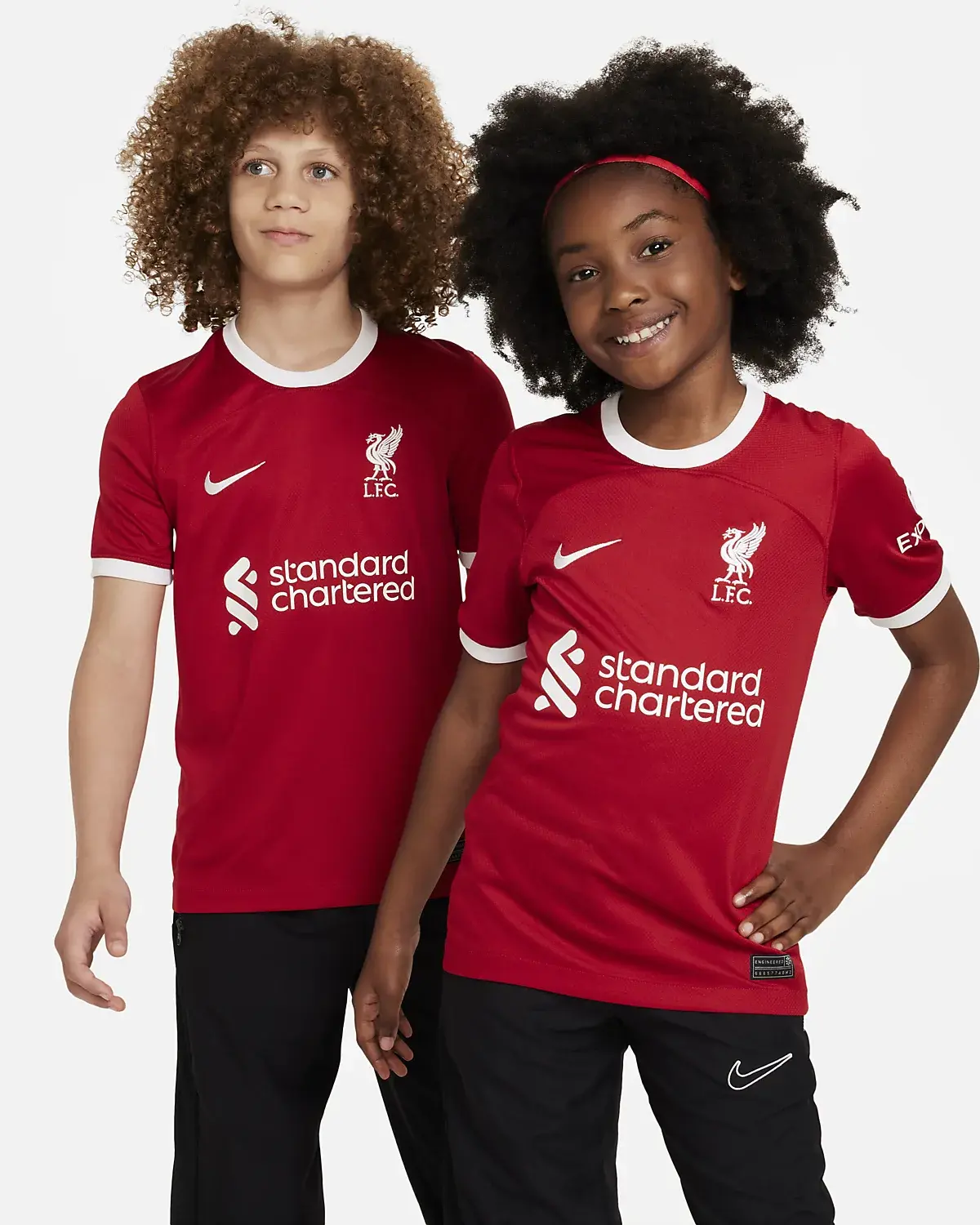 Nike Liverpool FC 2023/24 Stadium Domicile. 1