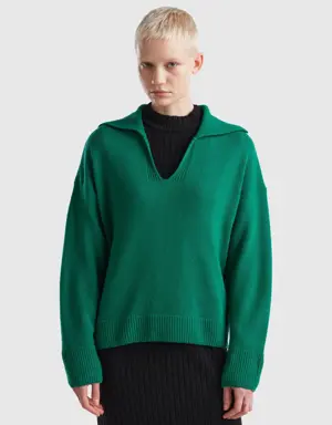 boxy fit sweater with polo collar