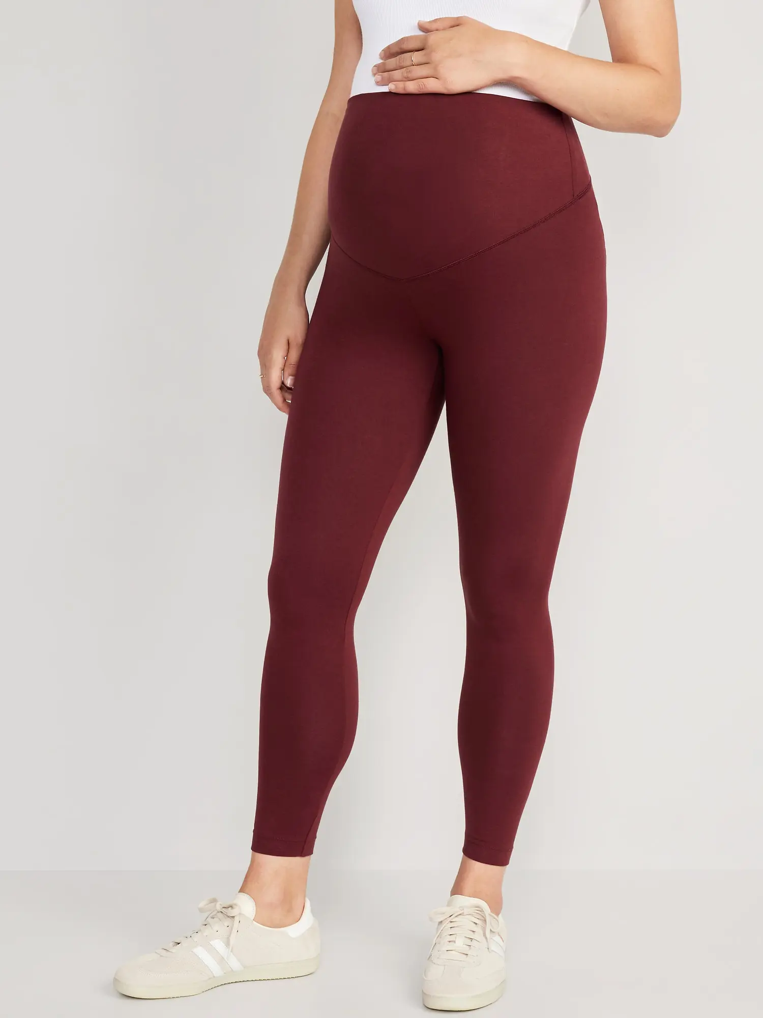 Old Navy Maternity Full-Panel Leggings red. 1