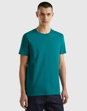 teal green t-shirt