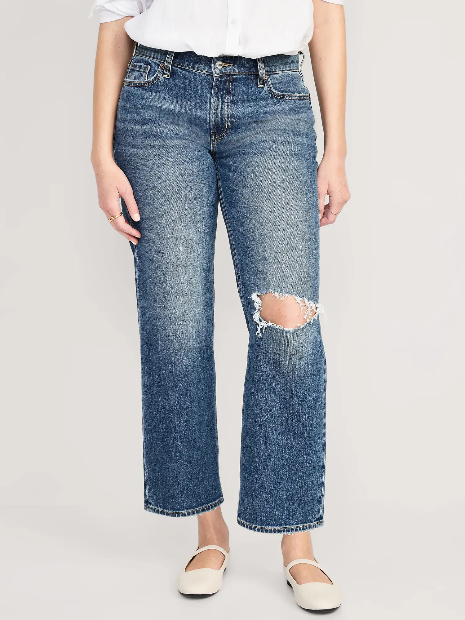 Old Navy Mid-Rise Boyfriend Loose Jeans blue. 1