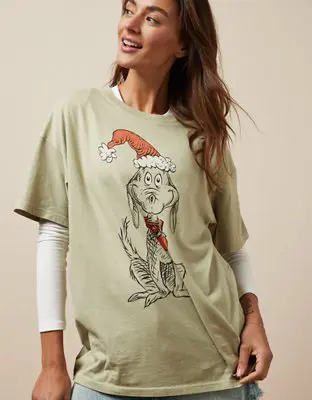 American Eagle Oversized Holiday Grinch Graphic Tee. 1