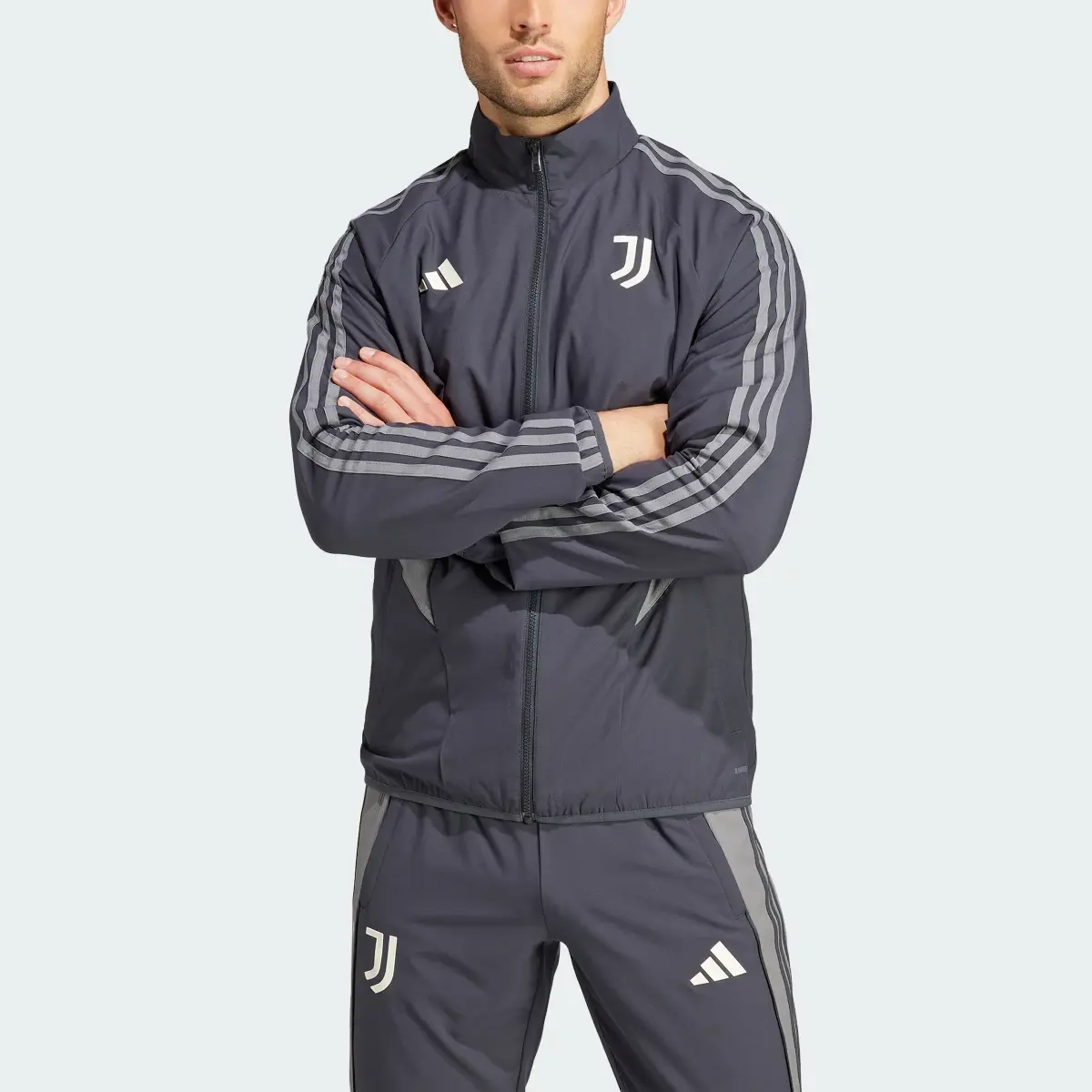 Adidas Juventus Anthem Fermuarlı Üst. 1
