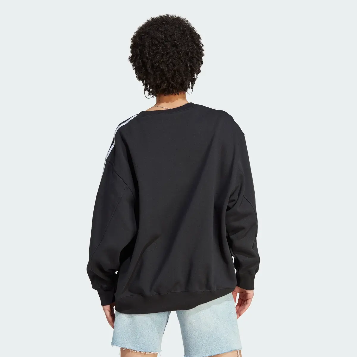 Adidas Adicolor Classics Oversized Sweatshirt. 3