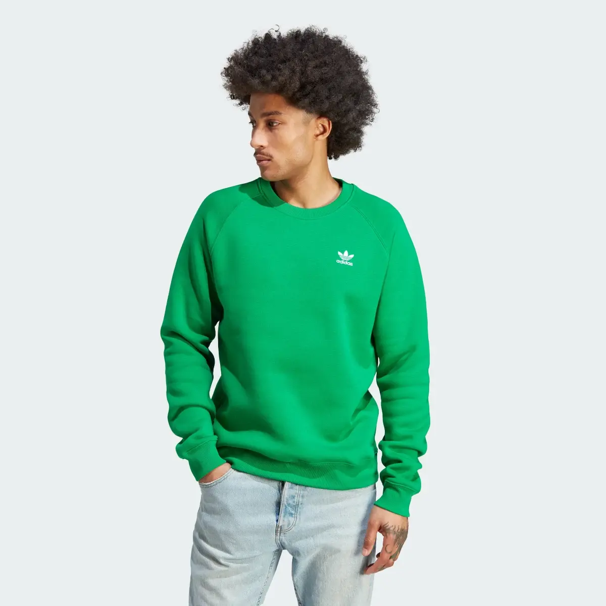 Adidas Trefoil Essentials Crewneck. 2