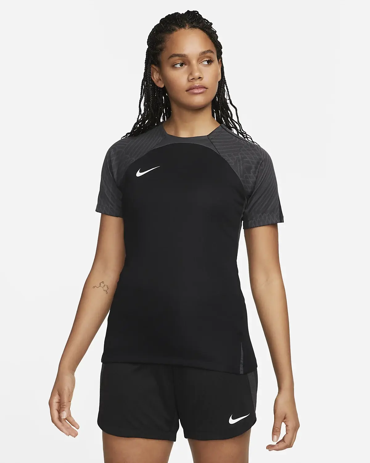 Nike Dri-FIT Strike. 1