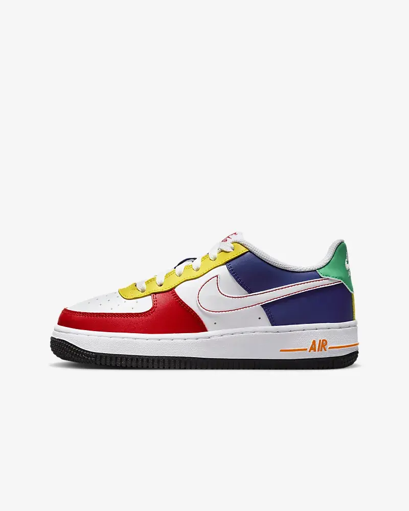 Nike Air Force 1 LV8. 1