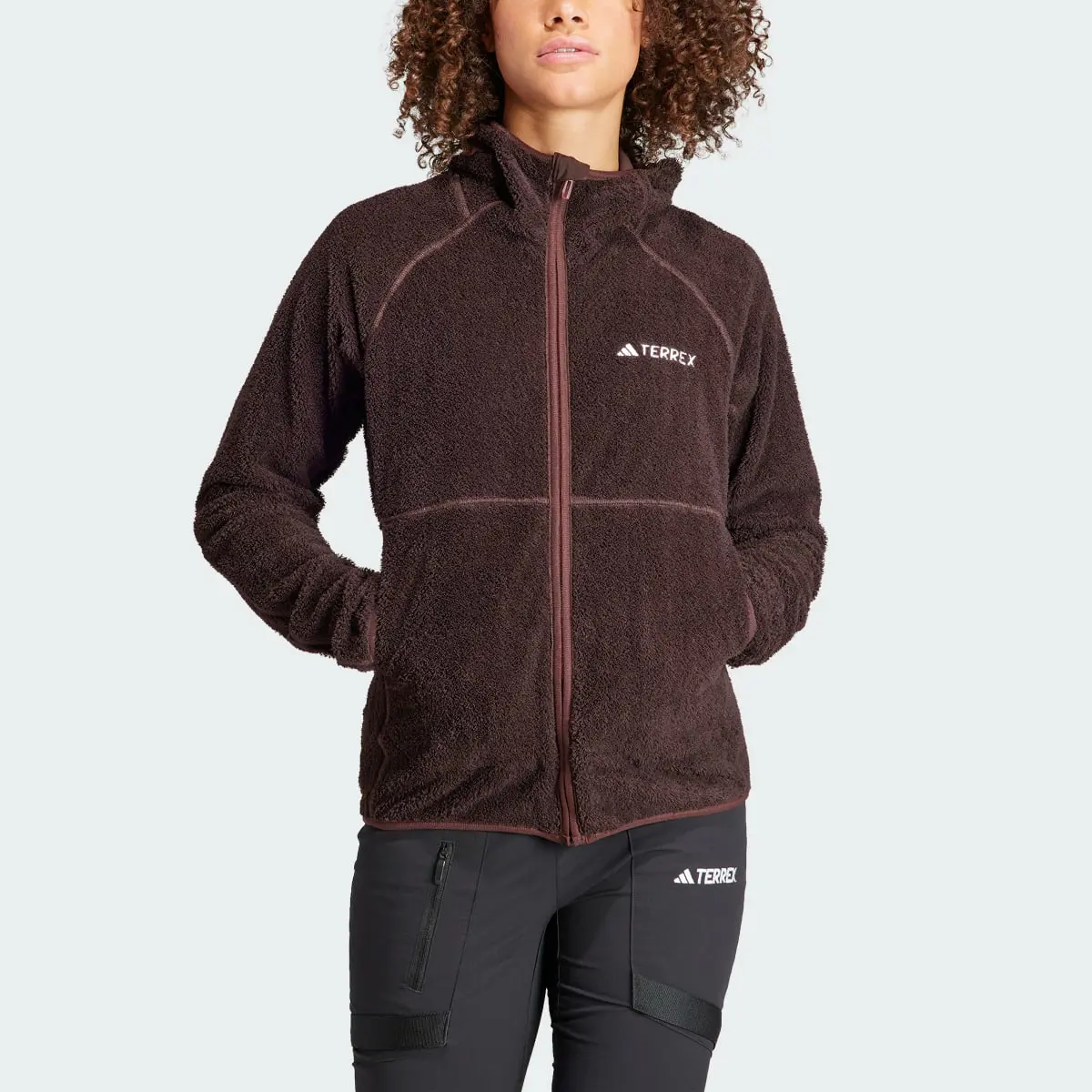 Adidas CHAQUETA CON CAPUCHA TERREX TECHROCK REVERSIBLE HIGH PILE FLEECE. 1